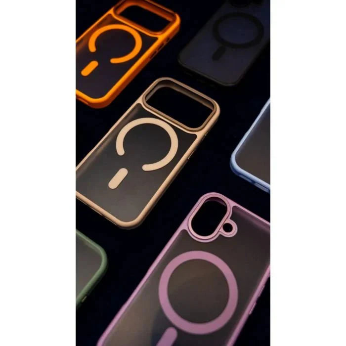 Moov Luxe Edge Case with MagSafe for iPhone 17 Pro - Black - Oraxxi